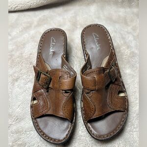 Clarks Sandals Heels Size 5.5